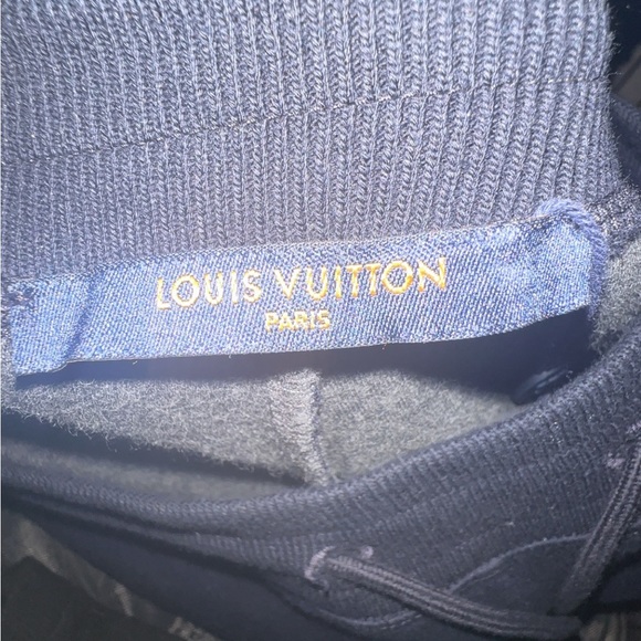 Navy Blue Louis Vuitton Double Face Travel Shorts - Picture 3 of 7